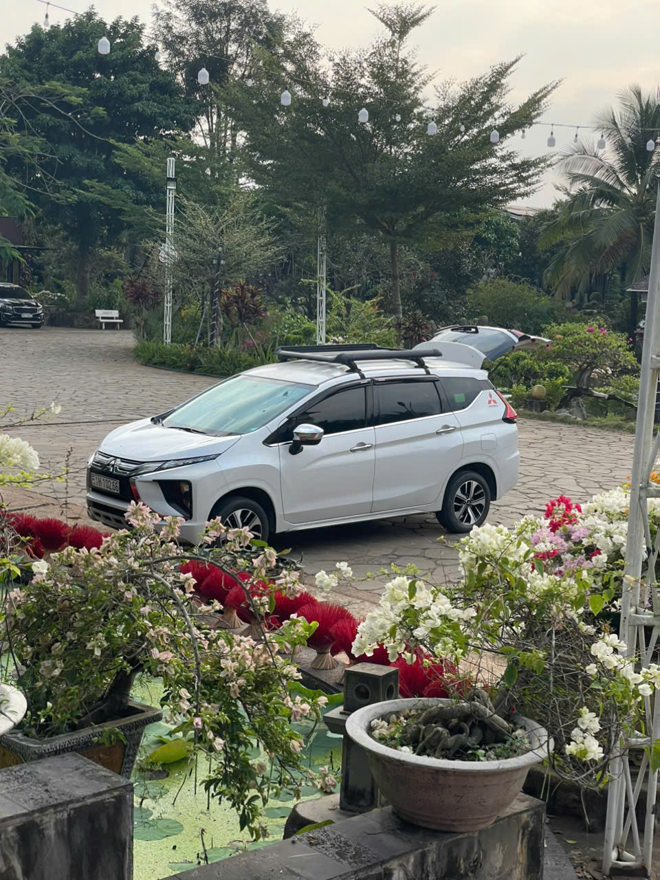 Thuê xe 7 chỗ có tài xế Thuê xe du lịch Hoàng Nhi