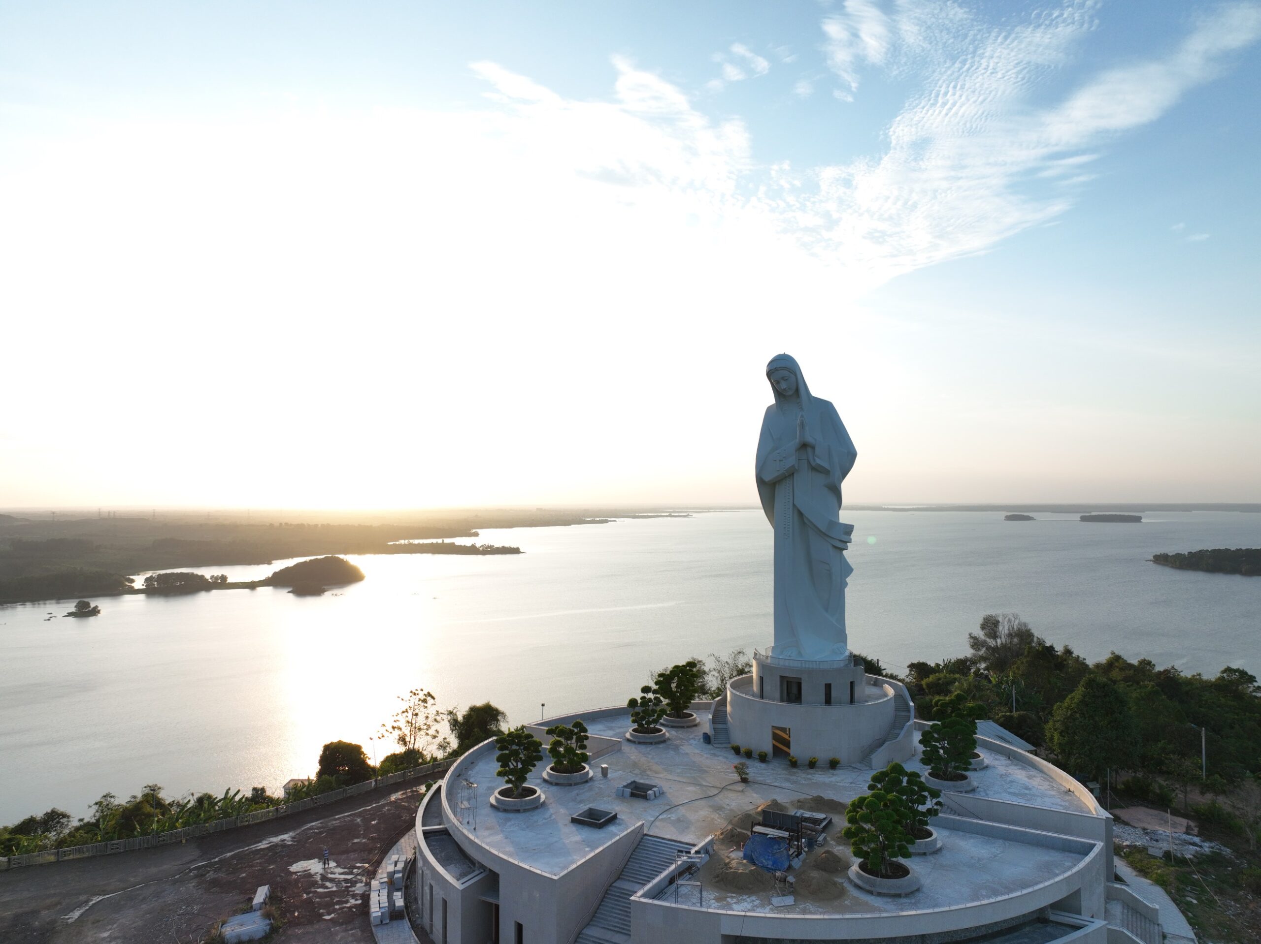 hành hương Đức Mẹ Núi Cúi