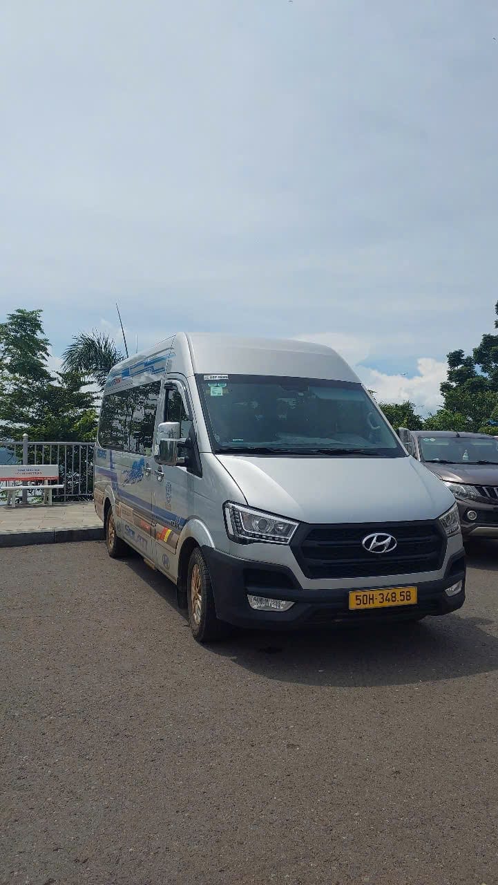 thuê xe 16 chỗ đi Hậu Giang