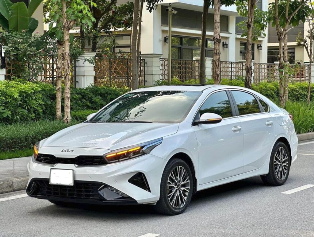 Thuê xe 4 chỗ đi Bến Tre