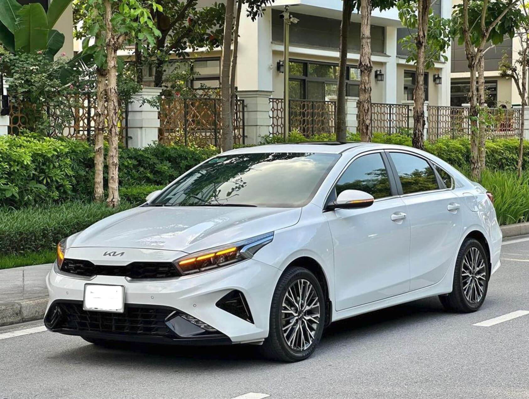 Thuê xe 4 chỗ đi Hậu Giang