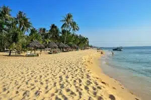 Thuê xe đi Bình Thuận có tài xế