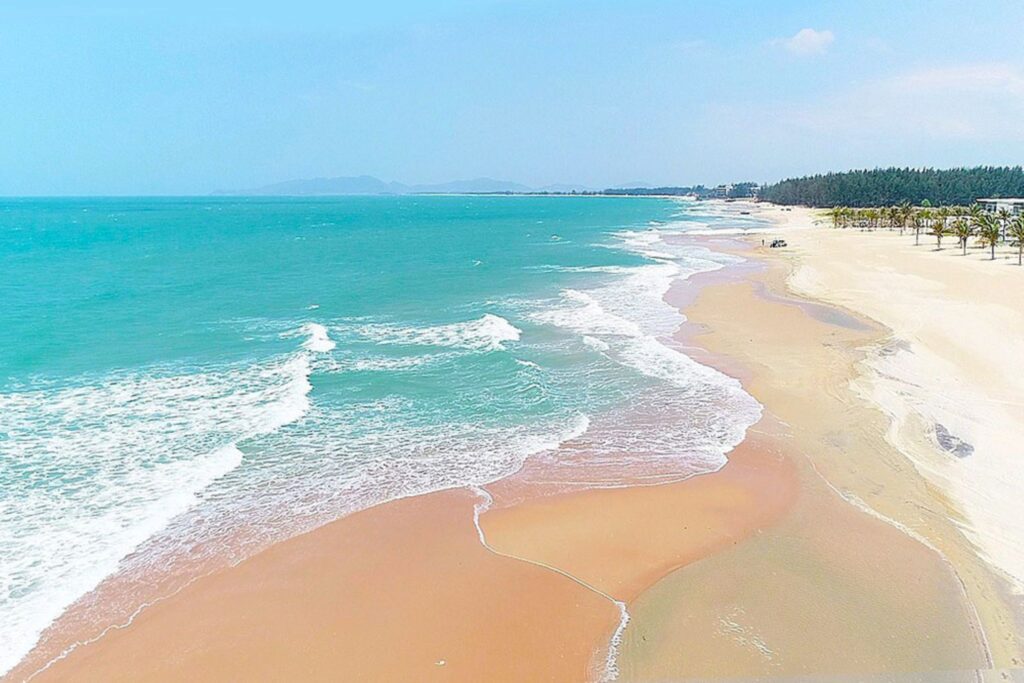 Thuê xe 7 chỗ đi Hồ Tràm