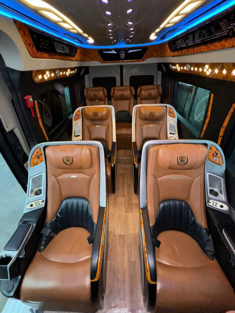 Thuê xe sân bay tân sơn nhất