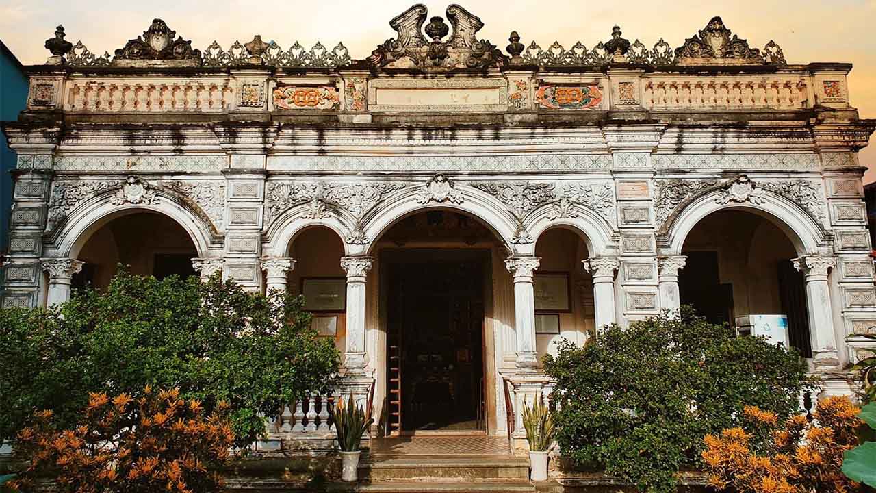 Nhà cổ Huỳnh Thủy Lê
