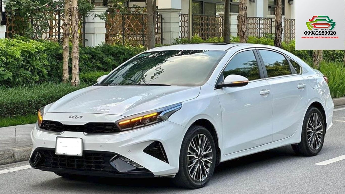 Thuê xe 4 chỗ có tài