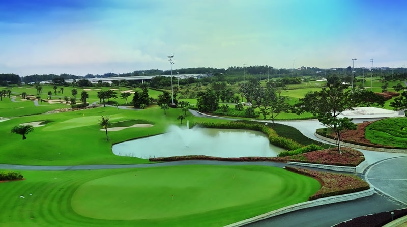 Top 10 sân golf gần trung tâm