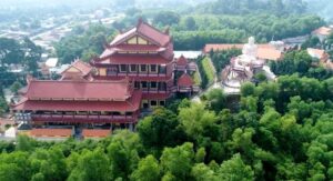 Thuê xe đi Chùa Long Hương Tiền Giang